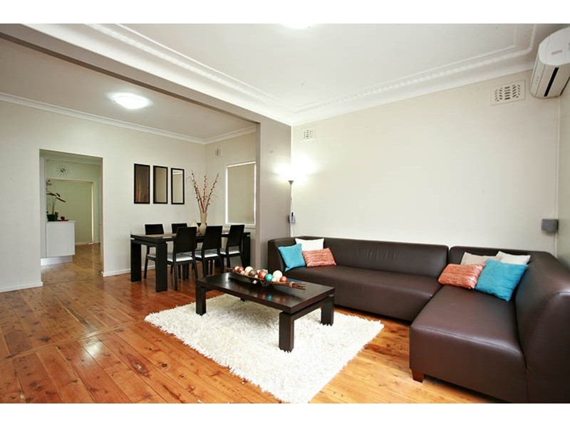 37 Eva Street, Roselands NSW 2196