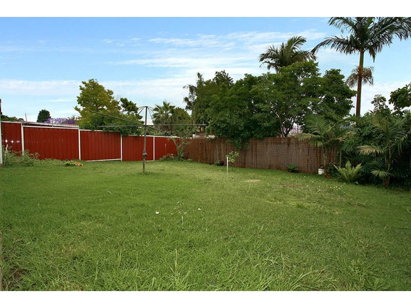 37 Eva Street, Roselands NSW 2196