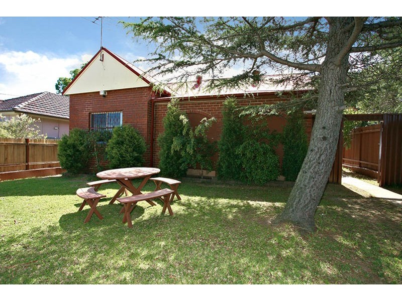 11 Christian Road, Punchbowl NSW 2196