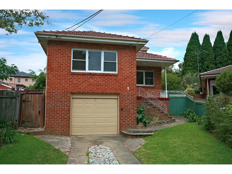 1 Keevin Street, Roselands NSW 2196