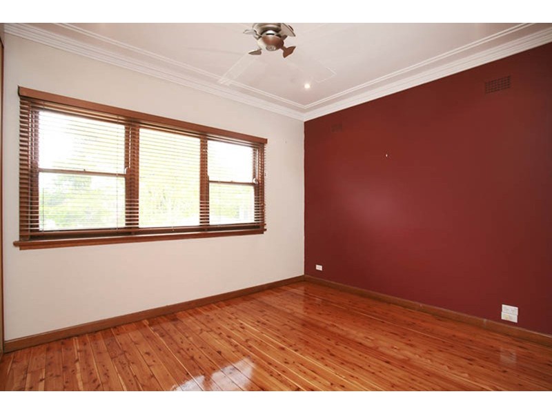 1 Keevin Street, Roselands NSW 2196