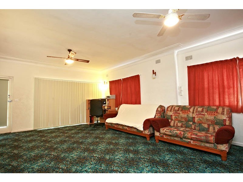 29 Kirrang Street, Beverly Hills NSW 2209