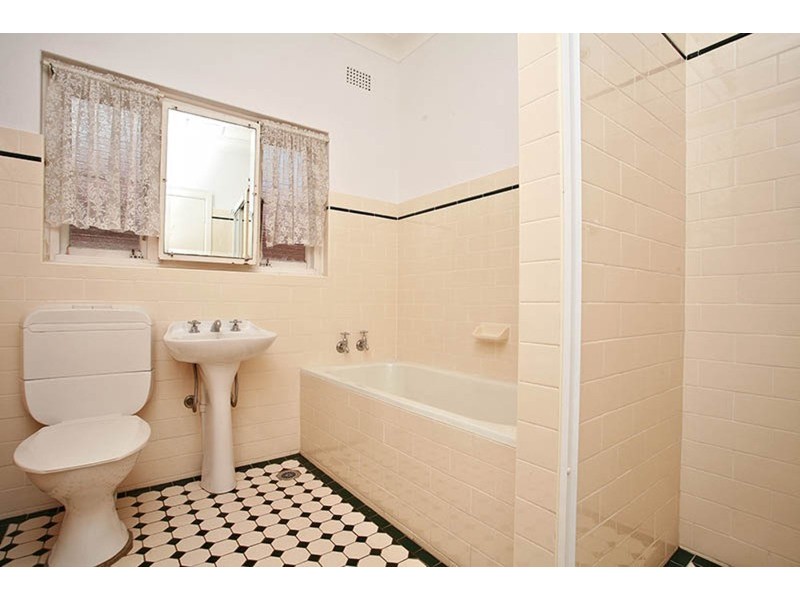 29 Kirrang Street, Beverly Hills NSW 2209