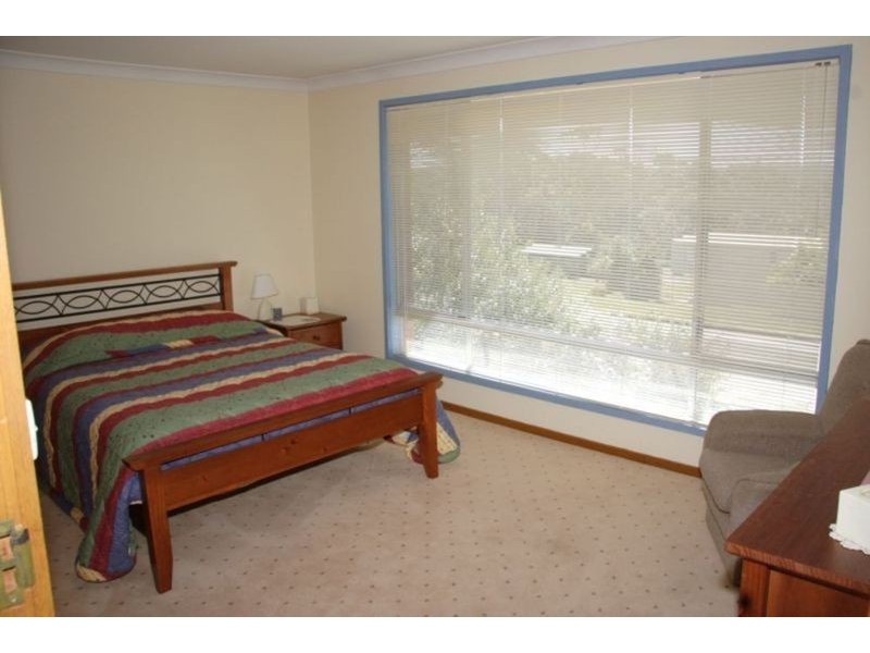 13 Curvers Drive, Manyana NSW 2539