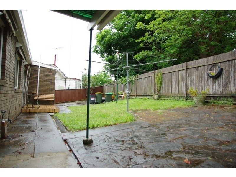 10 Woodlands Avenue, Narwee NSW 2209