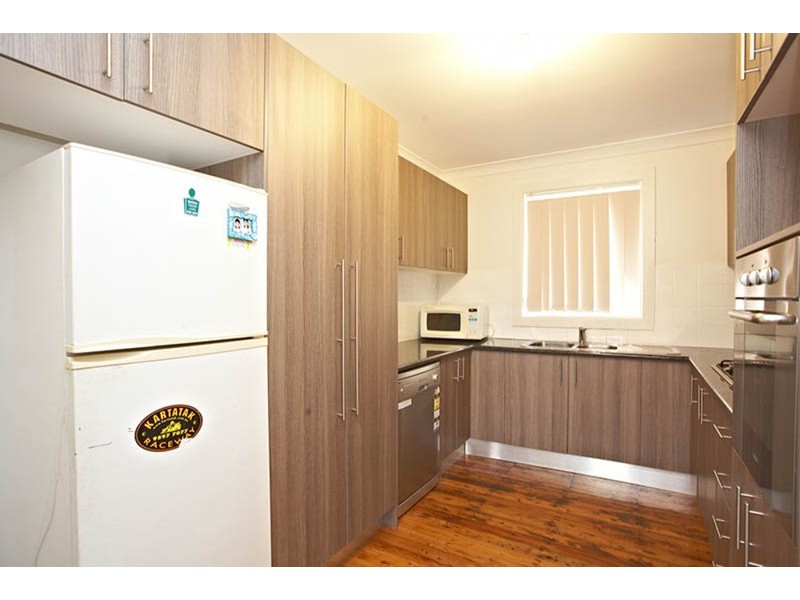 6 Beggs Street, Roselands NSW 2196
