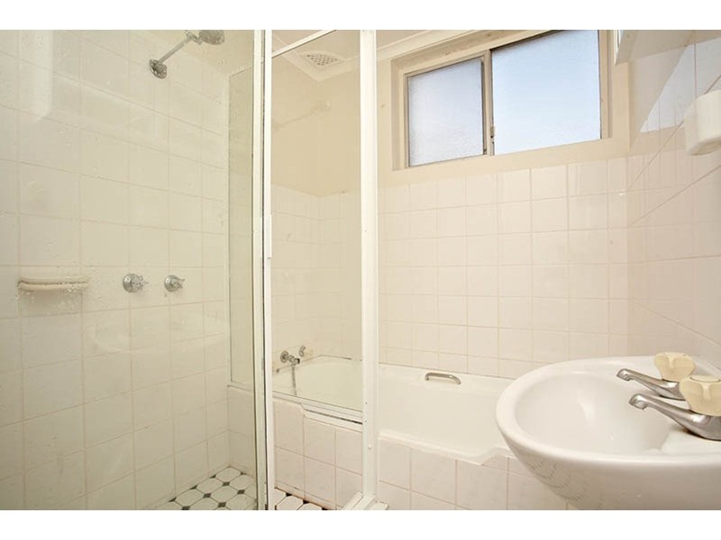 4/7 Phillip Street, Roselands NSW 2196