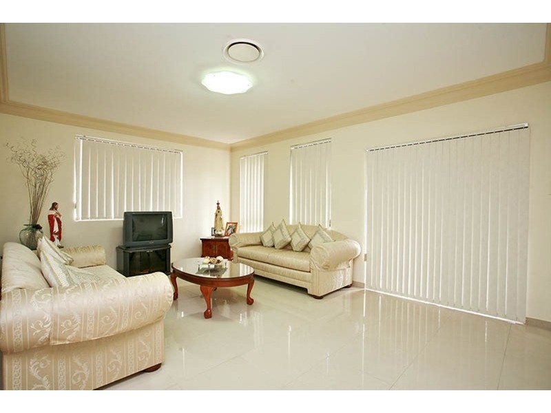 19 Stephenson Street, Roselands NSW 2196