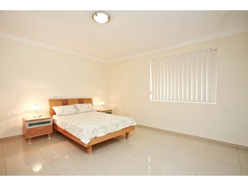 19 Stephenson Street, Roselands NSW 2196
