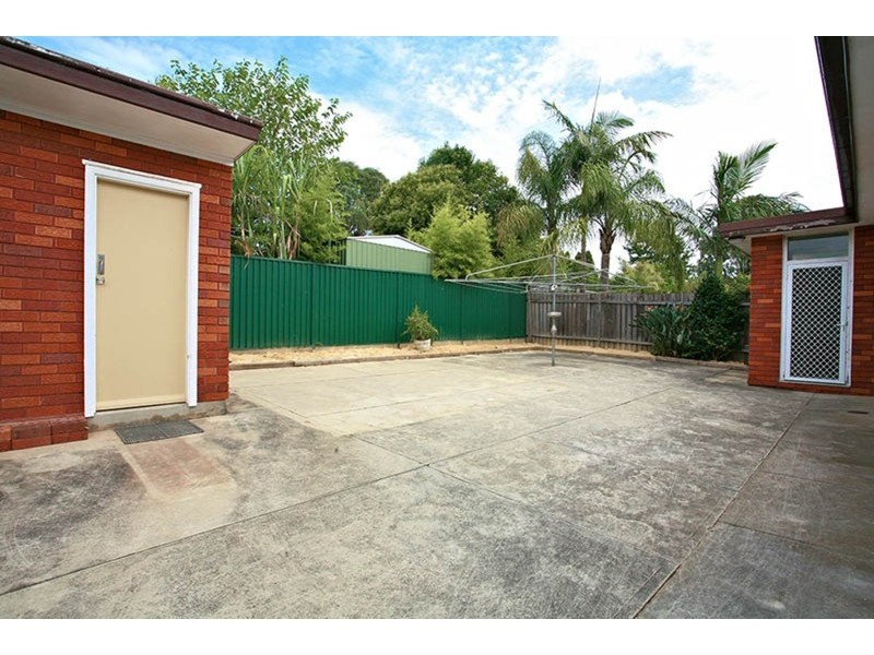 5 Rodney Crescent, Beverly Hills NSW 2209