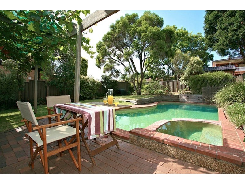 254 Carrington Avenue, Hurstville NSW 2220