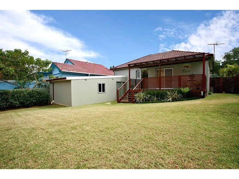 10 Westella Avenue, Roselands NSW 2196