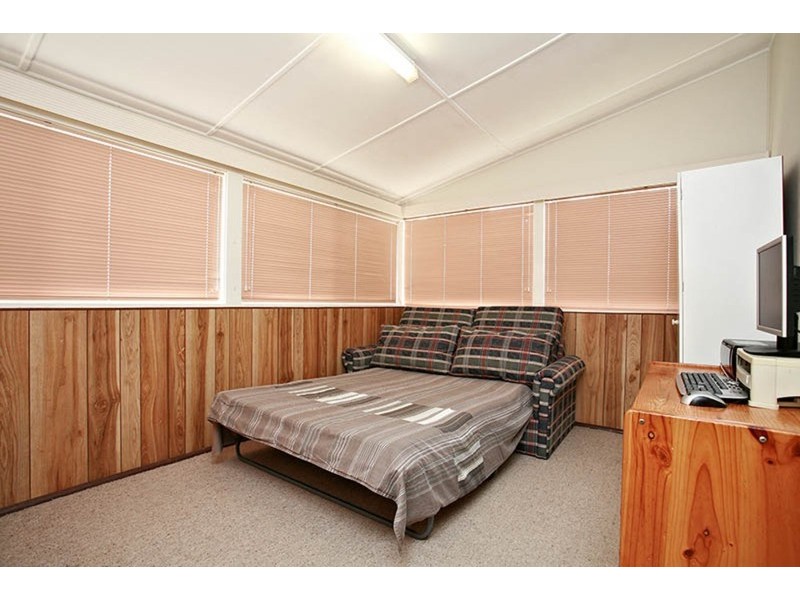 8 Palm Grove, Beverly Hills NSW 2209