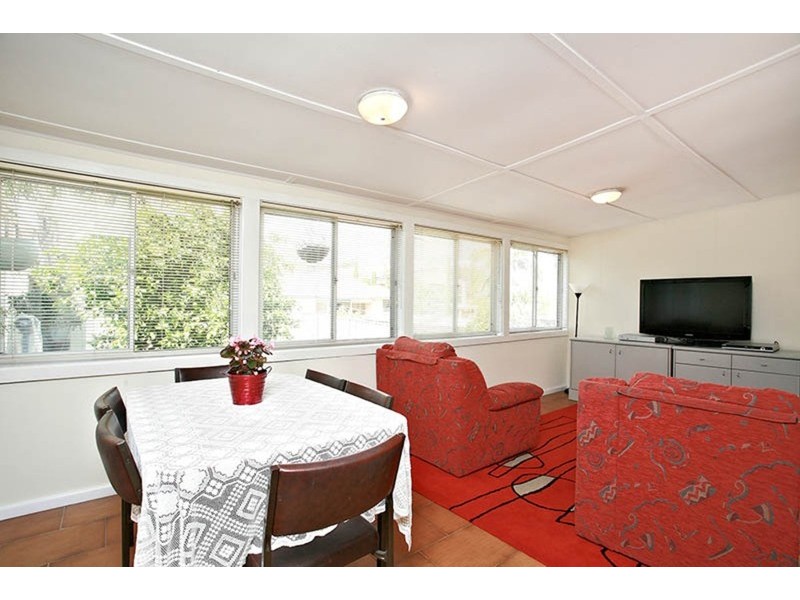 38 Rosebank Avenue, Kingsgrove NSW 2208