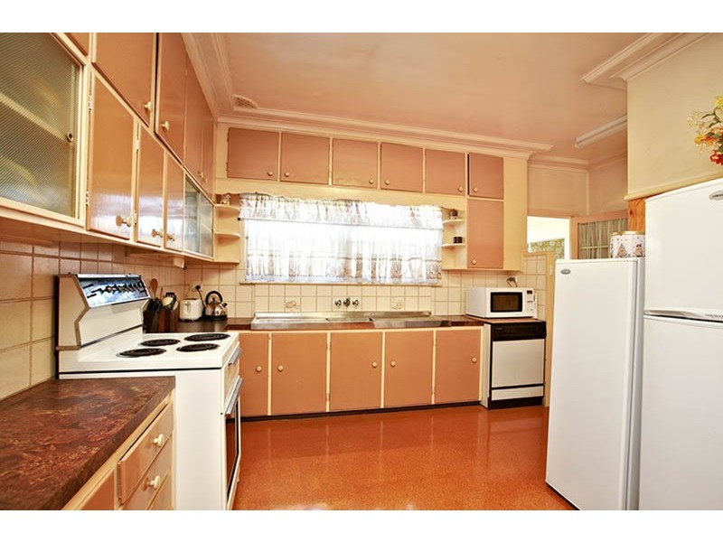 16 Grove Avenue, Narwee NSW 2209