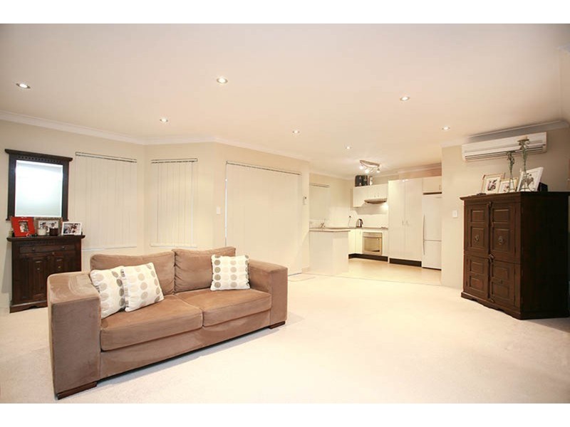 30/1 Hillview Street, Roselands NSW 2196