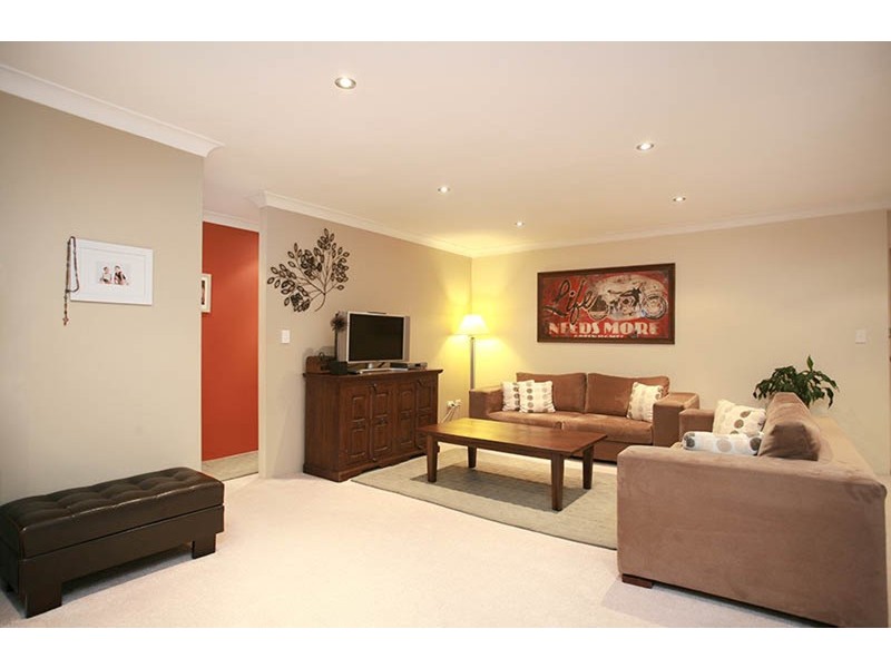 30/1 Hillview Street, Roselands NSW 2196