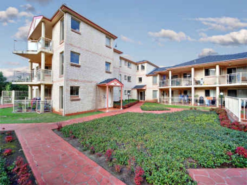 30/1 Hillview Street, Roselands NSW 2196