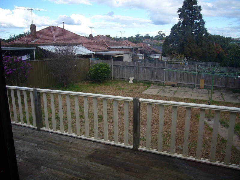 13 Hannans Road, Riverwood NSW 2210