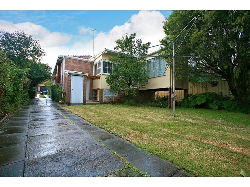 251 Carrington Avenue, Hurstville NSW 2220