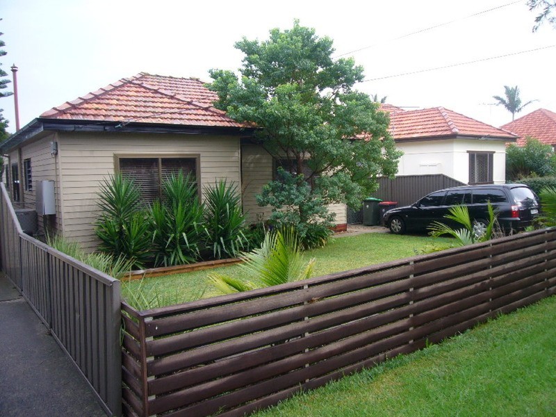 43 Alverstone Road, Riverwood NSW 2210