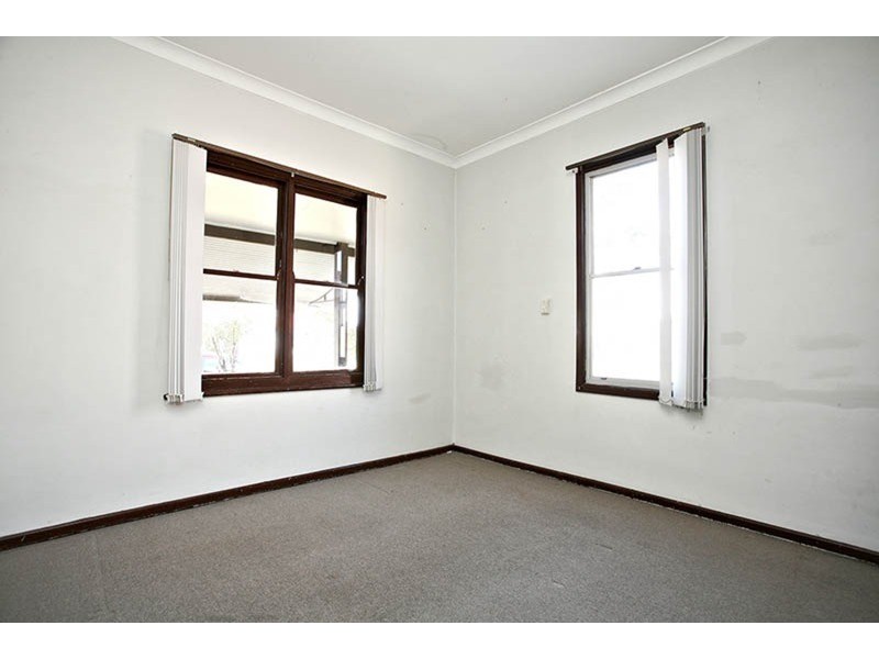 61 Stoddart Street, Roselands NSW 2196