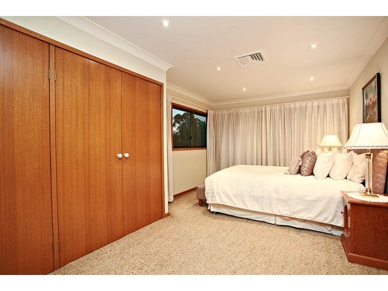 4 Daisy Street, Roselands NSW 2196