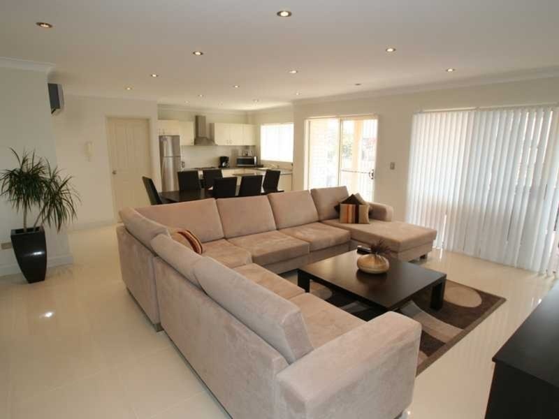 8/1 Hillview Street, Roselands NSW 2196