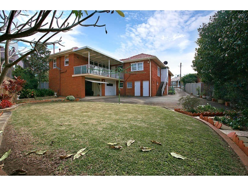 85 Ponyara Road, Beverly Hills NSW 2209
