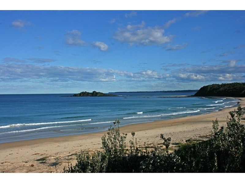 93 Curvers Drive, Manyana NSW 2539