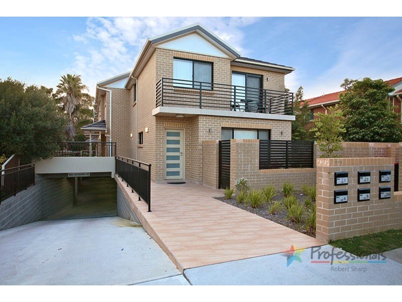 1 & 4/115 Penshurst Road, Narwee NSW 2209