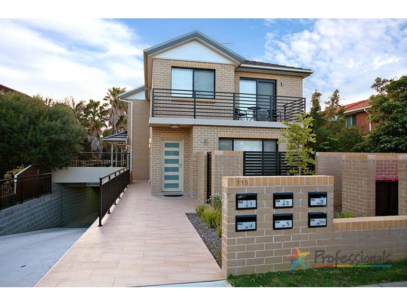 1 & 4/115 Penshurst Road, Narwee NSW 2209
