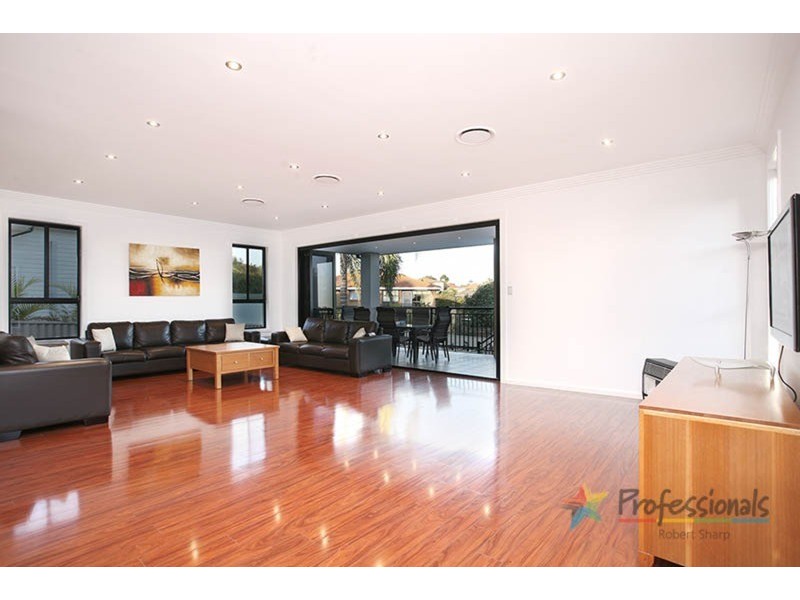 68 Ludgate  Street, Roselands NSW 2196