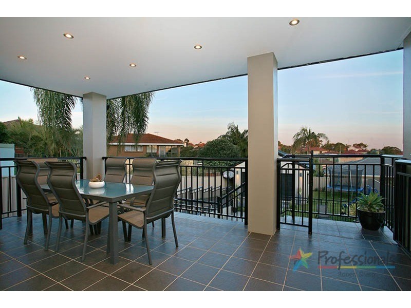 68 Ludgate  Street, Roselands NSW 2196