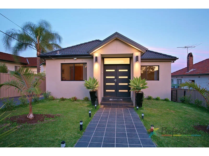 68 Ludgate  Street, Roselands NSW 2196