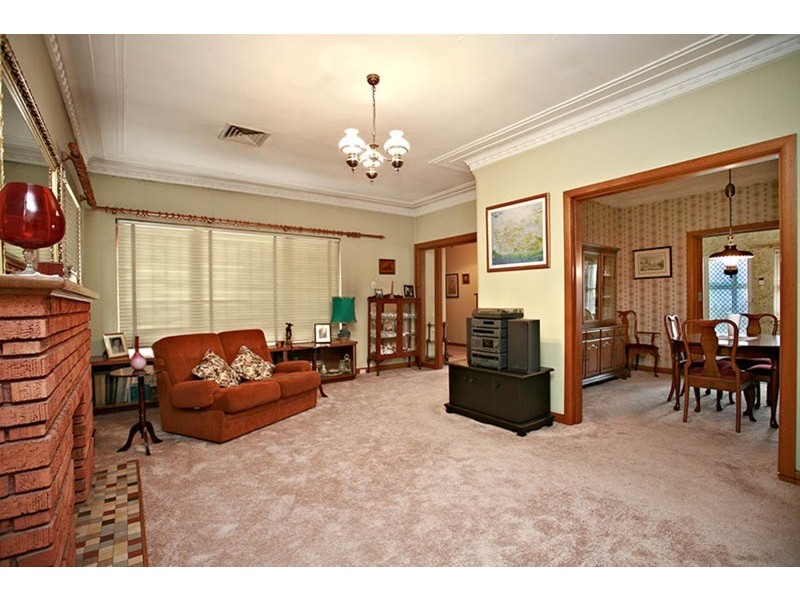 85 Ponyara Road, Beverly Hills NSW 2209