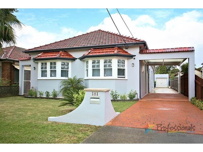 284 Gloucester Road, Beverly Hills NSW 2209