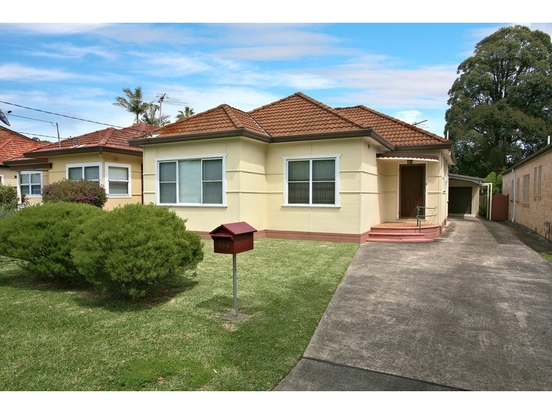 239 Gloucester Road, Beverly Hills NSW 2209