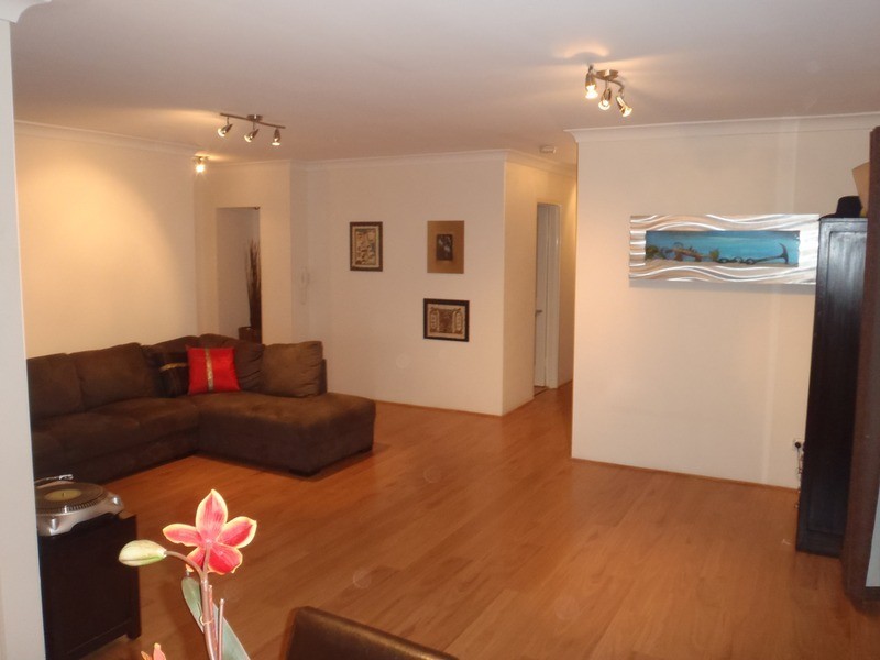 9/19-21 Hampden  Street, Beverly Hills NSW 2209