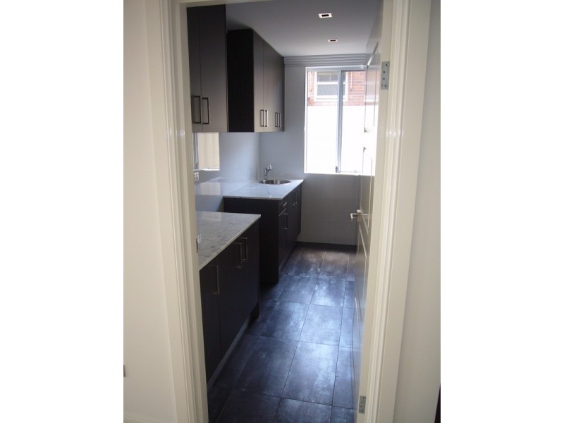 15 Farnham  Avenue, Roselands NSW 2196