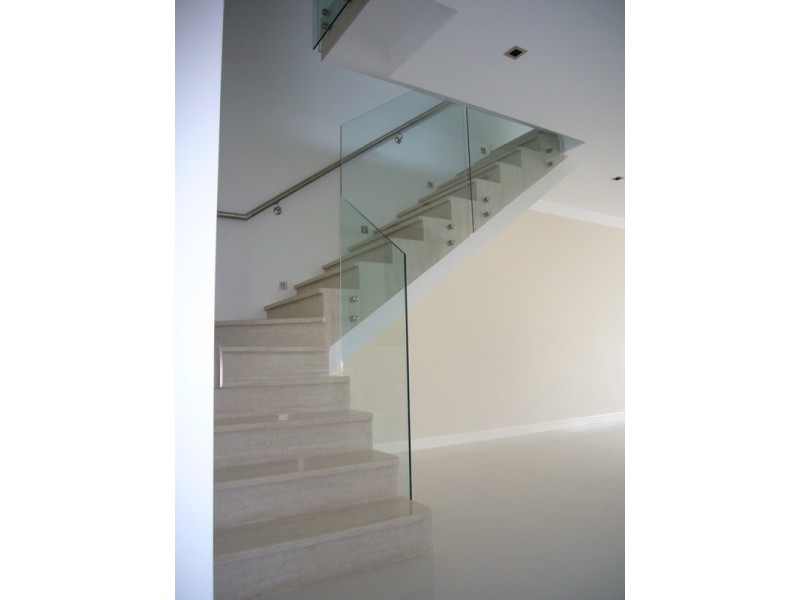 15 Farnham  Avenue, Roselands NSW 2196