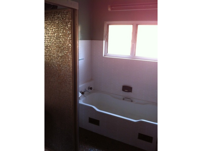 2 Huntingdale  Avenue, Narwee NSW 2209