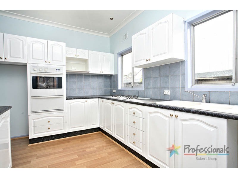 43 Chick Street, Roselands NSW 2196