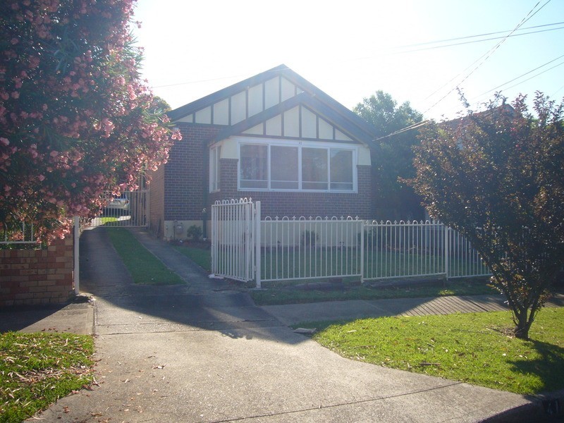 41 Belemba  Avenue, Roselands NSW 2196