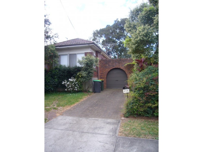 206 Gloucester Road, Hurstville NSW 2220