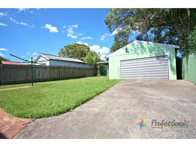 39 Allambee  Crescent, Beverly Hills NSW 2209