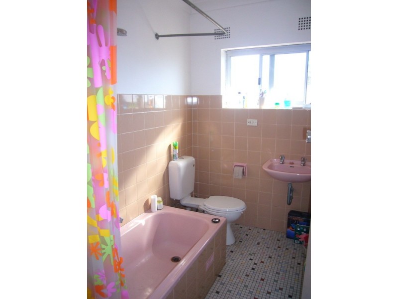 5/6 Ridgewell Street, Roselands NSW 2196