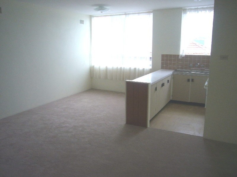 8/229 King Georges Road, Roselands NSW 2196