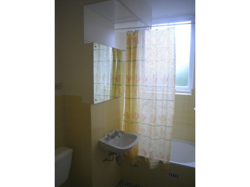 8/229 King Georges Road, Roselands NSW 2196