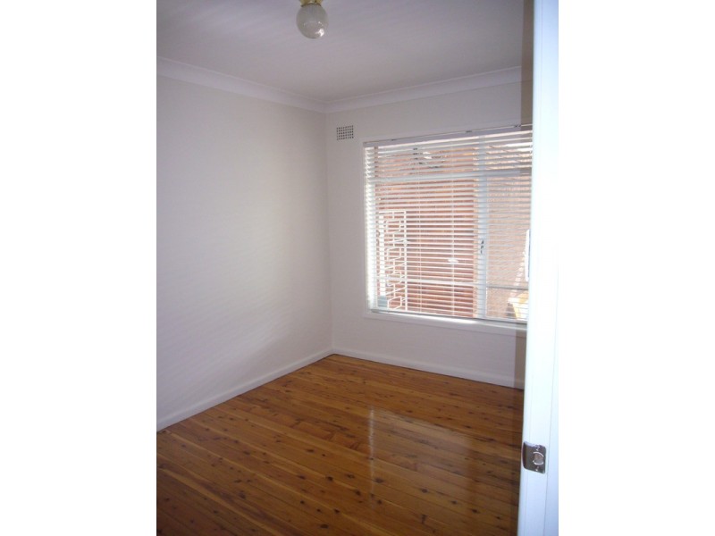 12 York  Street, Kingsgrove NSW 2208